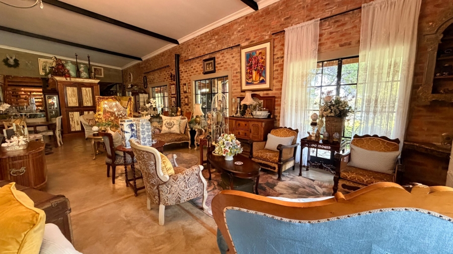  Bedroom Property for Sale in Viljoenskroon Rural Free State